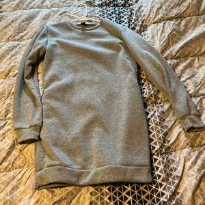 Sweatshirt dress